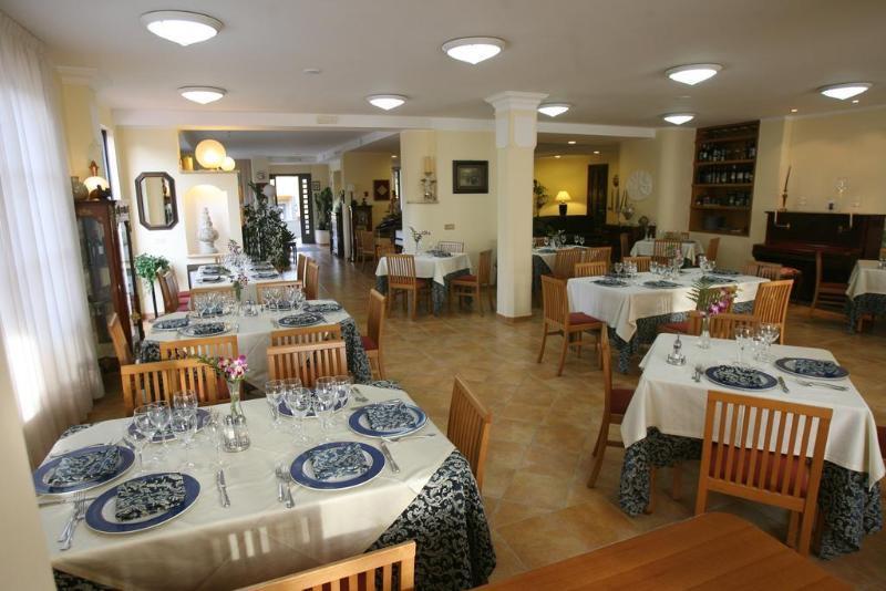 Hotel Rita
