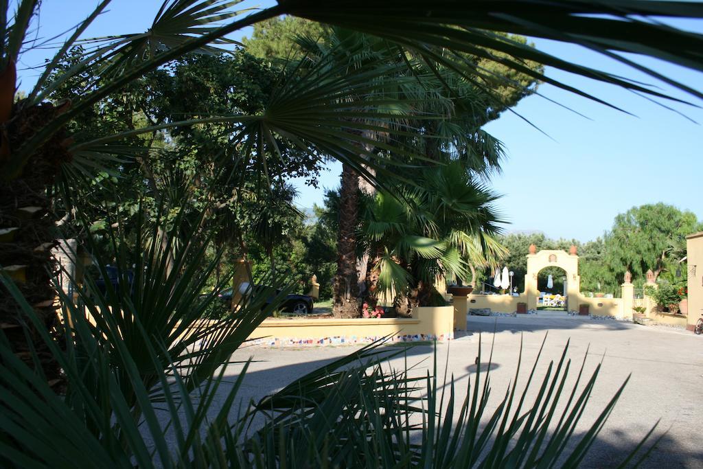 Rita Hotel 3*